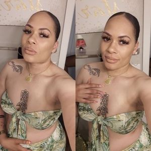 Meet your Posher, Anika